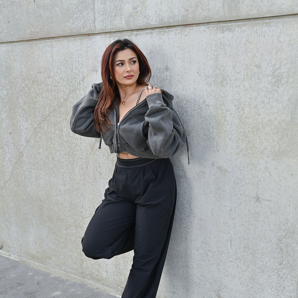 
                      
                        Heavy Vintage Fleece Cropped Zip Up Jacket — July Signature
                      
                    